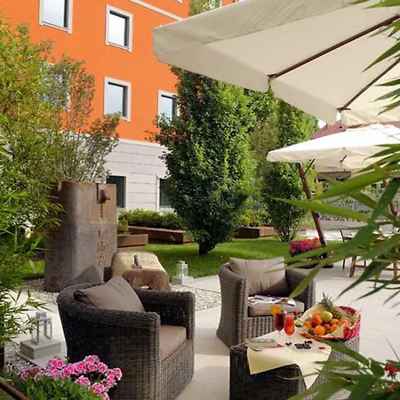 Western Falck Village Milano Sesto Отель Сесто-Сан-Джованни