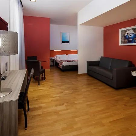 Western Falck Village Milano Sesto 4* Сесто-Сан-Джованни