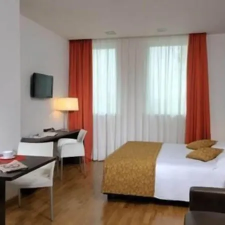 Western Falck Village Milano Sesto Ξενοδοχείο 4*